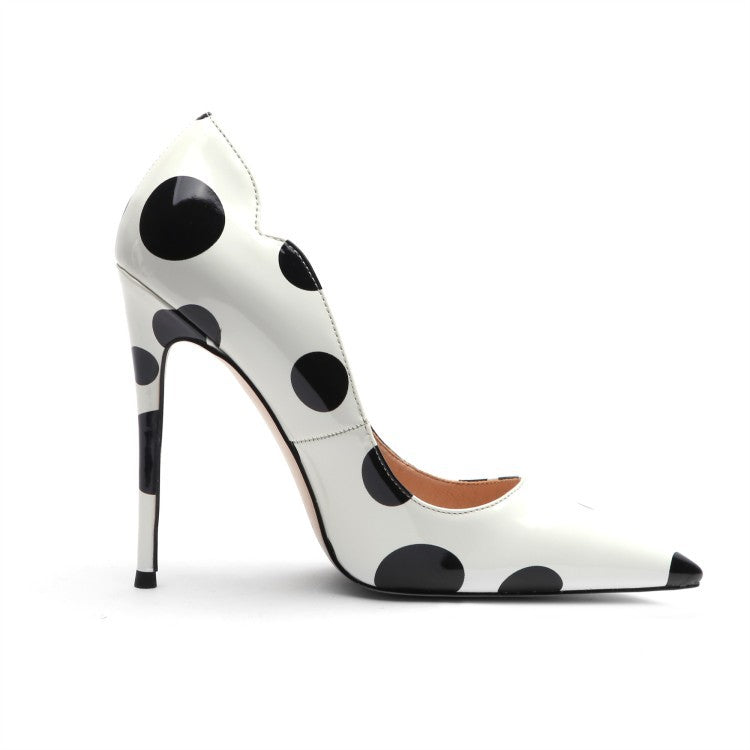Cusp high-heeled shoes